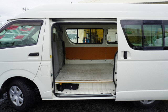 トヨタ ハイエース 小型 ライトバン CBF-TRH200K(93590) 27枚目