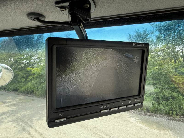 UDトラックス（日産） クオン 大型 冷凍冷蔵バン QKG-CD5ZA(93596) 23枚目