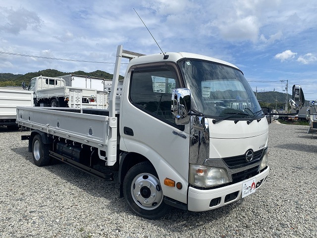 日野 デュトロ 小型 平ボディ SKG-XZU650M(93598) 3枚目