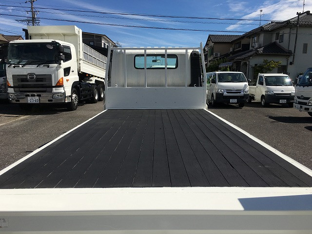 日野 デュトロ 小型 平ボディ SKG-XZU710M(93599) 18枚目