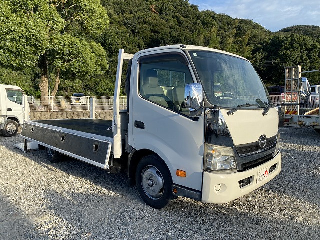 日野 デュトロ 小型 平ボディ SKG-XZU710M(93601) 10枚目