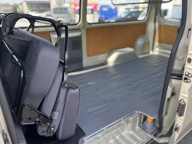 日産自動車 キャラバン 小型 アルミバン CBF-CSGE25(93607) 18枚目