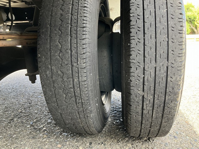 いすゞ エルフ 小型 平ボディ KR-NHR69(93623) 30枚目