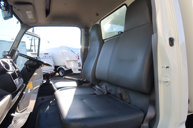 トヨタ ダイナ 小型 塵芥車（回転式） TKG-XZU600H(108205) 73枚目