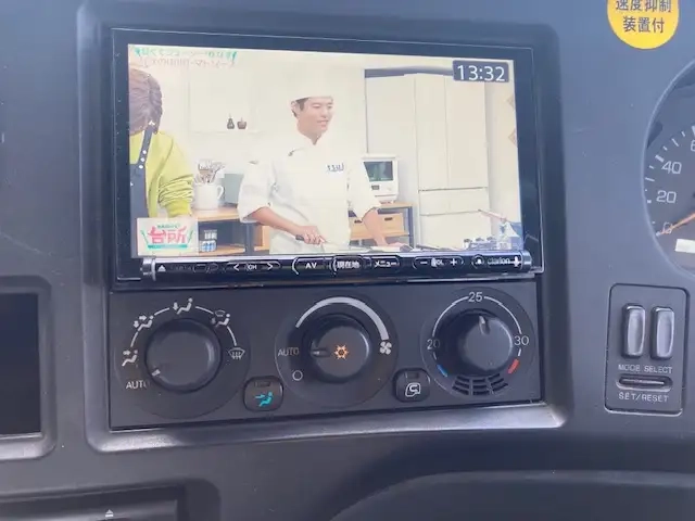 三菱ふそう スーパーグレート 小型 トラクタ（シングル） KL-FP54JPR(93757) 19枚目