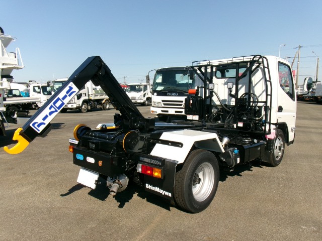 三菱ふそう キャンター 小型 コンテナ専用車 2RG-FBAV0(113133) 27枚目