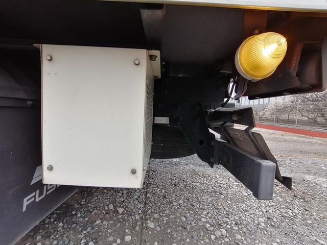 三菱ふそう キャンター 小型 冷蔵冷凍バン PDG-FB70B(5570) 41枚目