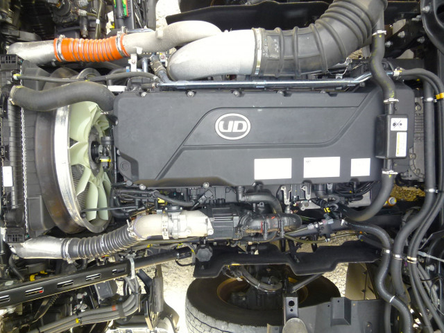 UDトラックス（日産） クオン 大型 ウィング 2RG-CD5FA(112318) 23枚目