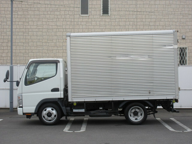 三菱ふそう キャンター 小型 バン PA-FE70BB(10154) 5枚目