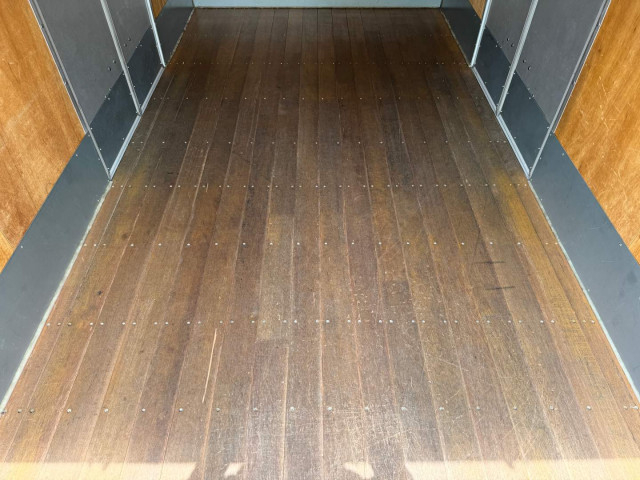 日野 デュトロ 小型 バン 2PG-XZU712M(110462) 16枚目