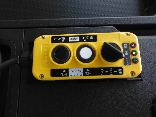 三菱ふそう スーパーグレート 大型 コンテナ専用車 2PG-FV70HY(35341) 17枚目