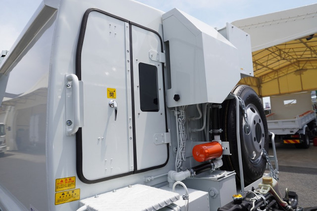 三菱ふそう キャンター 小型 塵芥車（プレス式） 2RG-FEAV0(93810) 15枚目
