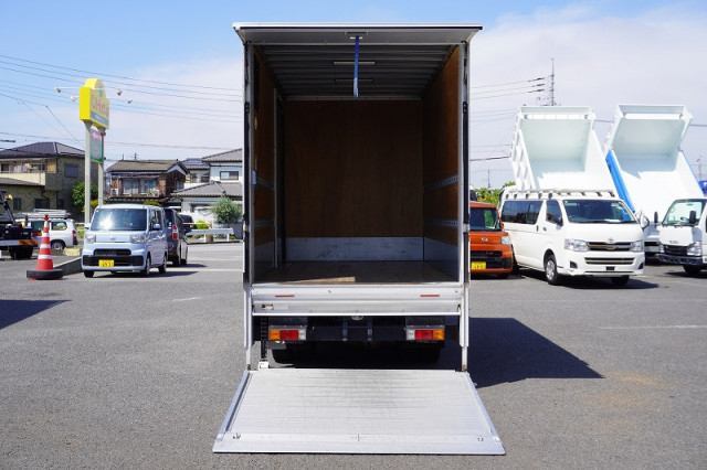 三菱ふそう キャンター 小型 アルミバン TPG-FEA50(93811) 20枚目