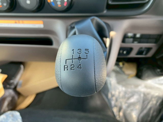 三菱ふそう キャンター 小型 クレーン付き 2RG-FEA80(93822) 39枚目