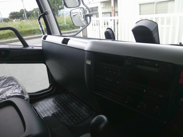 三菱ふそう ファイター 中型 アルミウィング 2KG-FK65F(93828) 22枚目