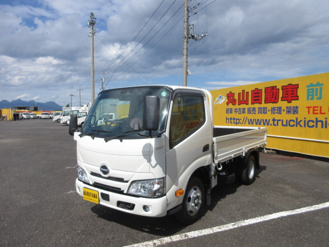 日野 デュトロ 小型 平ボディ 2KG-XZC605M(93831) 1枚目