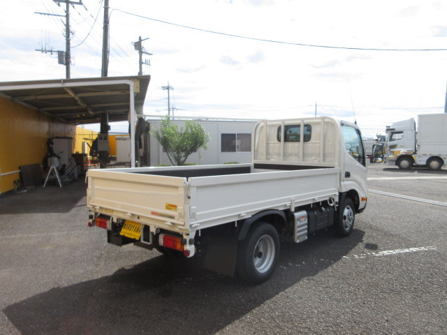日野 デュトロ 小型 平ボディ 2KG-XZC605M(93831) 4枚目