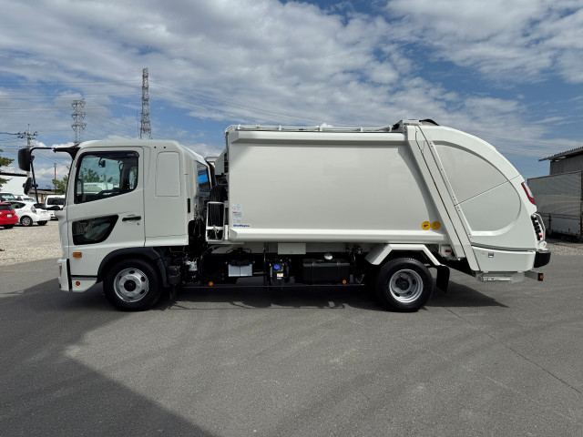 日野 レンジャー 中型 塵芥車（プレス式） 2KG-FD2ABA(93835) 8枚目