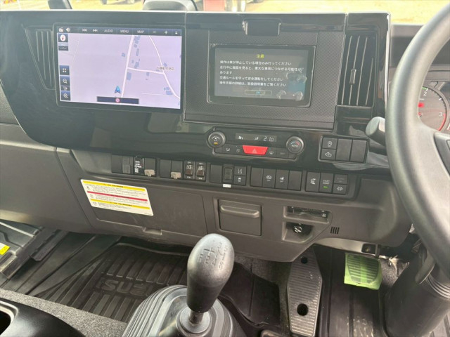 いすゞ フォワード 増トン アルミウィング 2RG-FTR90V4(93839) 22枚目
