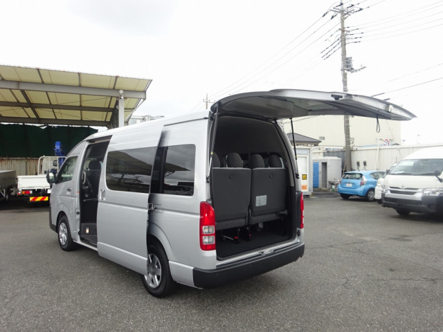 トヨタ 小型 バス 3DF-GDH223B(93840) 6枚目