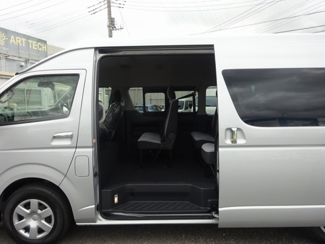 トヨタ 小型 バス 3DF-GDH223B(93840) 12枚目