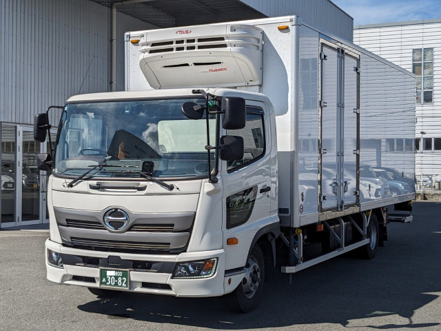 日野 レンジャー 中型 冷凍冷蔵バン 2KG-FC2ABG(93861) 1枚目