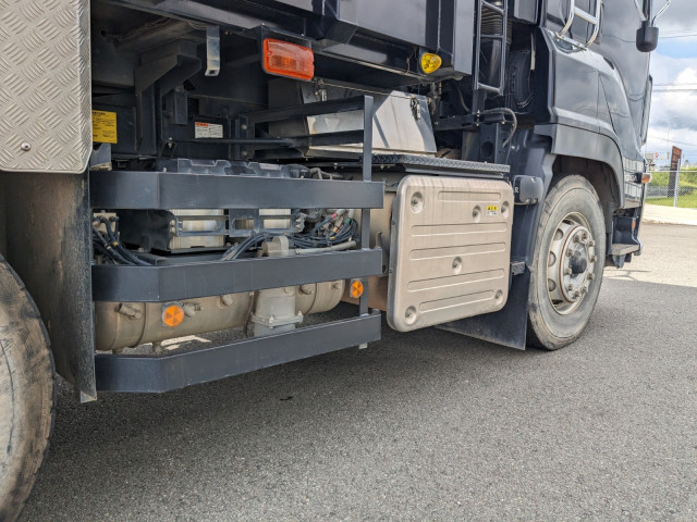 いすゞ ギガ 大型 土砂ダンプ 2PG-CXZ77CT(93863) 14枚目