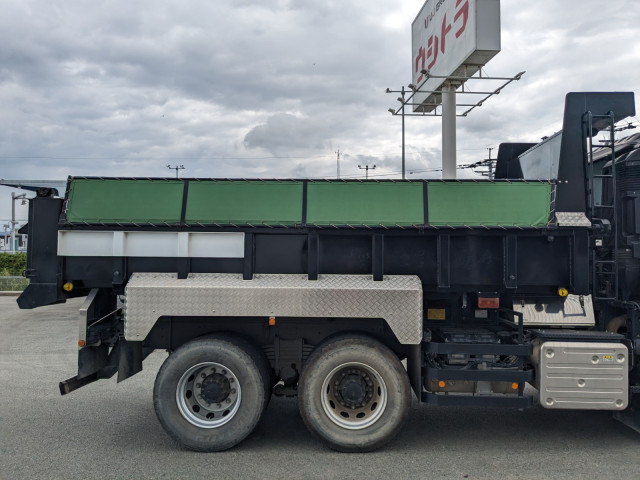 いすゞ ギガ 大型 土砂ダンプ 2PG-CXZ77CT(93863) 16枚目