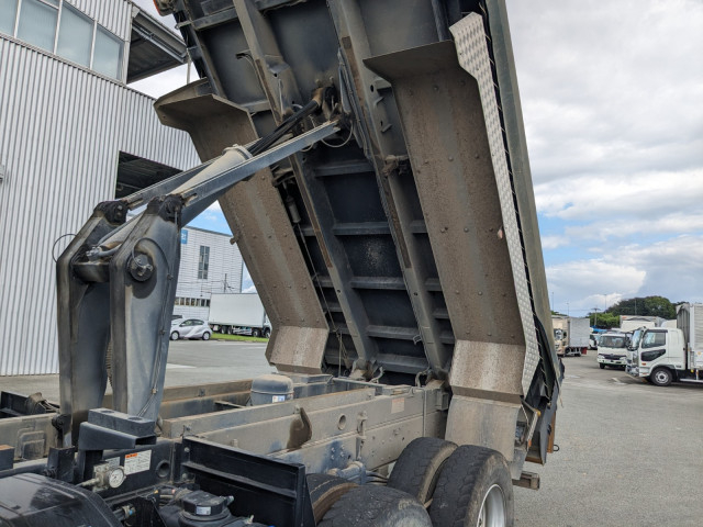 いすゞ ギガ 大型 土砂ダンプ 2PG-CXZ77CT(93863) 29枚目