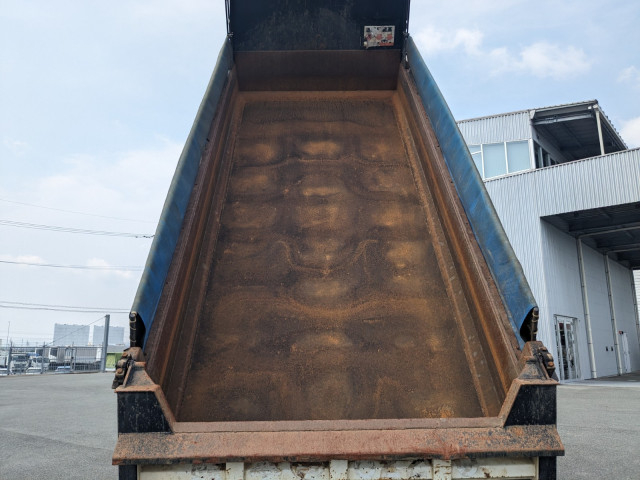 いすゞ ギガ 大型 土砂ダンプ 2PG-CXZ77CT(93867) 18枚目