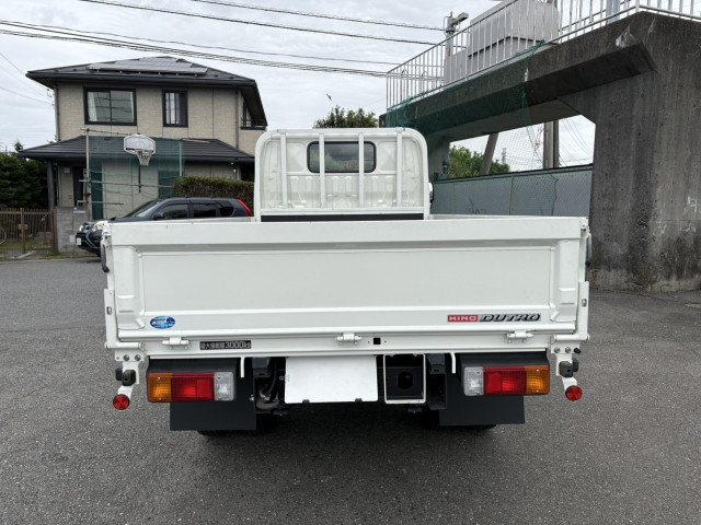 日野 デュトロ 小型 平ボディ 2RG-XZU605M(93871) 8枚目