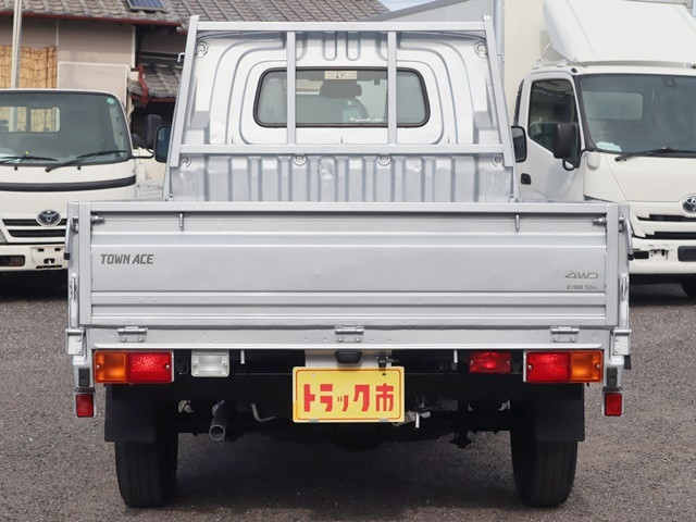 トヨタ タウンエース 小型 平ボディ 5BF-S413U(93872) 6枚目
