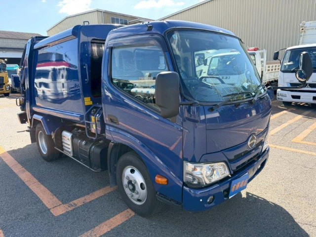日野 デュトロ 小型 塵芥車（プレス式） 2RG-XZU600E(93879) 2枚目