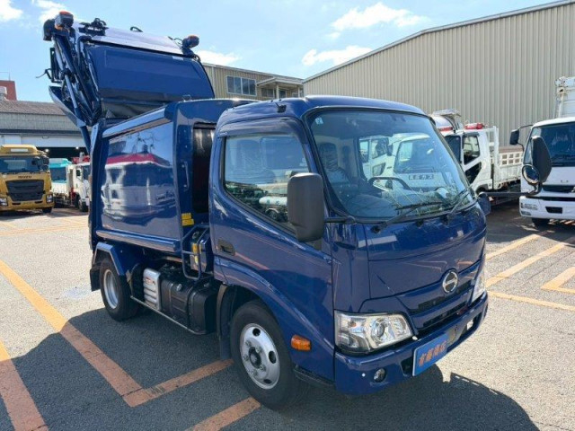 日野 デュトロ 小型 塵芥車（プレス式） 2RG-XZU600E(93879) 6枚目
