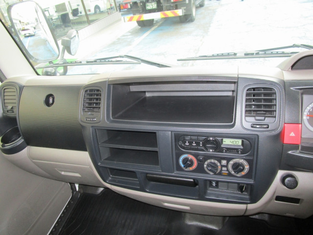 日産自動車 アトラス 小型 平ボディ CBF-SQ2F24(93883) 26枚目