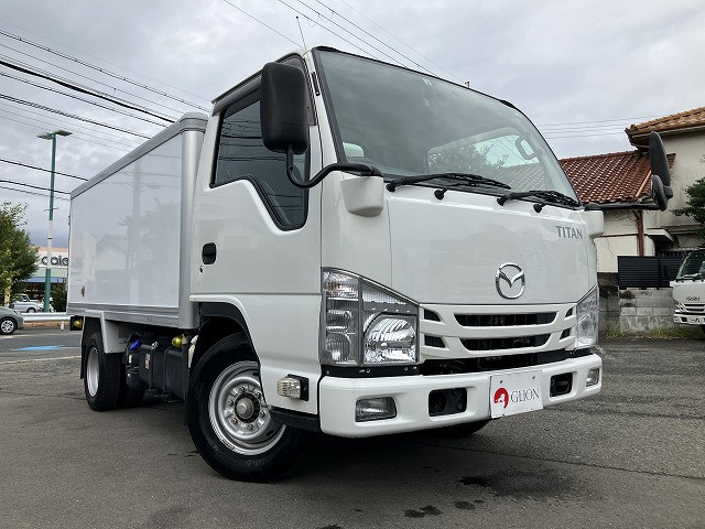 マツダ タイタン 小型 冷凍冷蔵バン 2RG-LHR88AN(93886) 3枚目