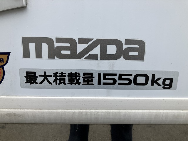 マツダ タイタン 小型 冷凍冷蔵バン 2RG-LHR88AN(93886) 28枚目