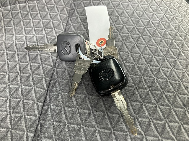 マツダ タイタン 小型 冷凍冷蔵バン 2RG-LHR88AN(93886) 49枚目
