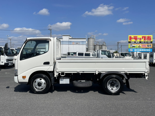 日野 デュトロ 小型 平ボディ 2RG-XZU605M(93889) 10枚目