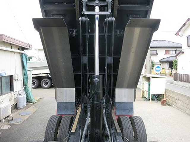 いすゞ ギガ 大型 土砂ダンプ 2PG-CXZ77CT(93888) 21枚目