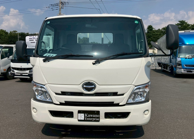 日野 デュトロ 小型 平ボディ 2RG-XZU710M(93893) 2枚目