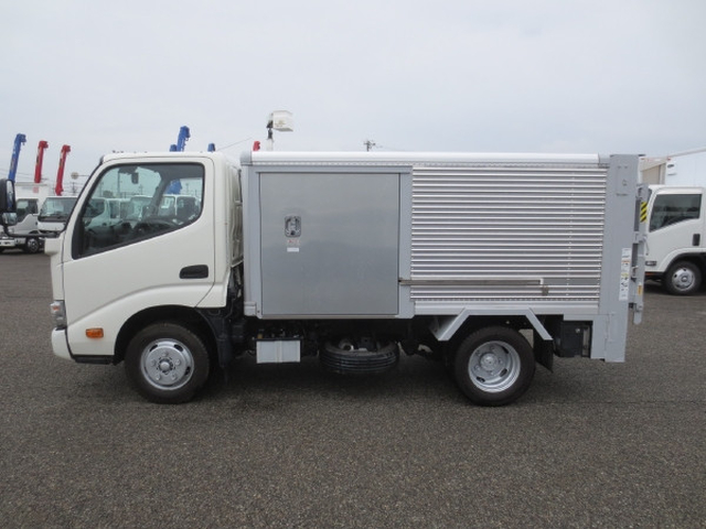 日野 デュトロ 小型 アルミバン 2RG-XZC605M(93901) 10枚目
