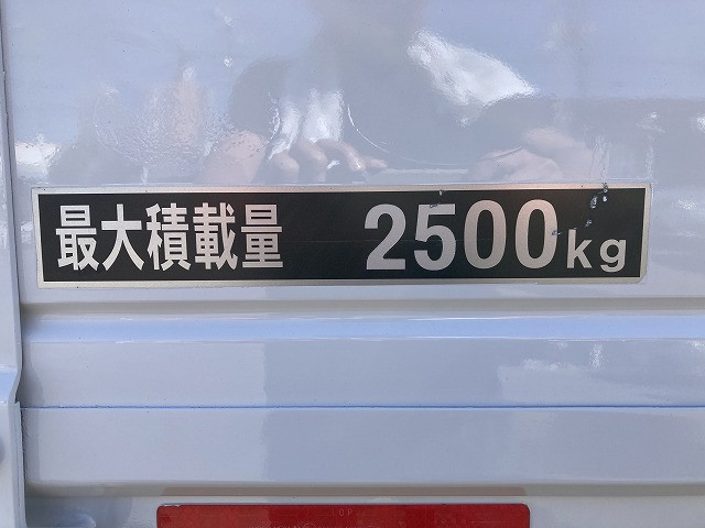 いすゞ フォワード 小型 クレーン付き 2PG-FRR90S1(93903) 28枚目