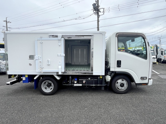 いすゞ エルフ 小型 冷凍冷蔵バン 2RG-NLR88AN(93906) 4枚目
