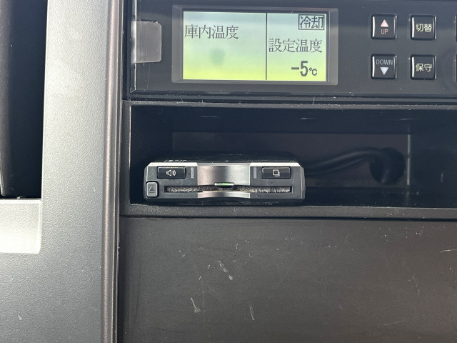 いすゞ エルフ 小型 冷凍冷蔵バン 2RG-NLR88AN(93906) 33枚目