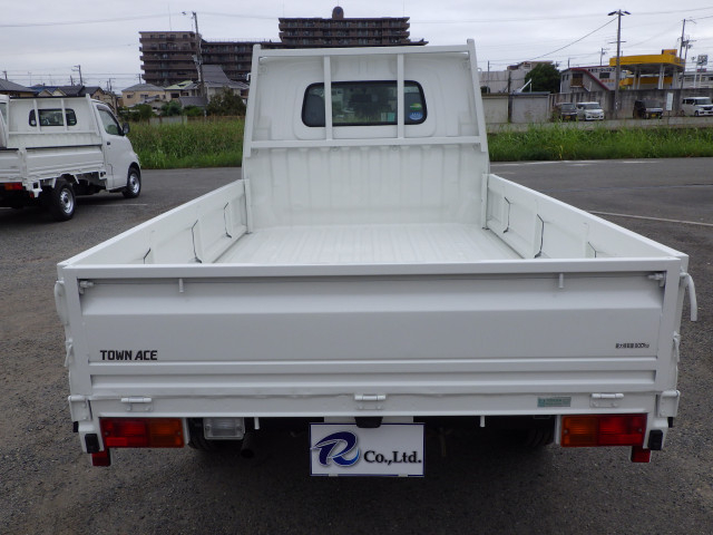 トヨタ タウンエース 小型 平ボディ DBF-S402U(93909) 5枚目