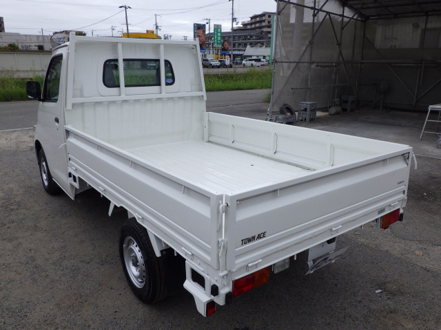 トヨタ タウンエース 小型 平ボディ DBF-S402U(93909) 23枚目