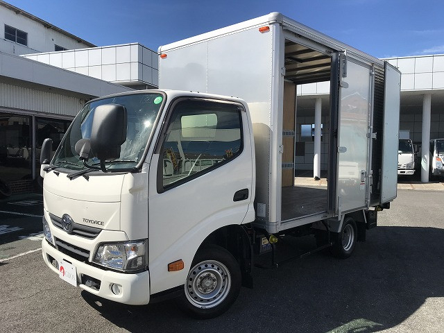 トヨタ トヨエース 小型 アルミバン ABF-TRY230(93911) 9枚目