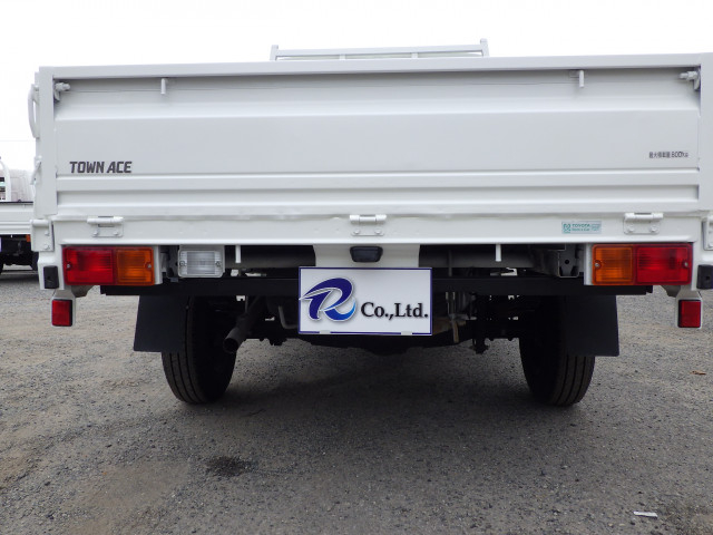 トヨタ タウンエース 小型 平ボディ DBF-S402U(93909) 39枚目