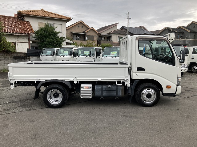 日野 デュトロ 小型 平ボディ 2RG-XZU605M(93919) 5枚目